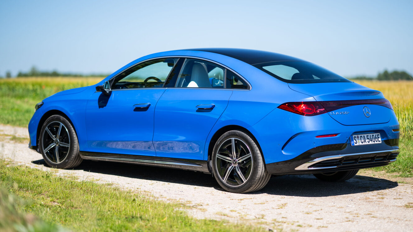 Mercedes-Benz CLA sähköauto maistiainen