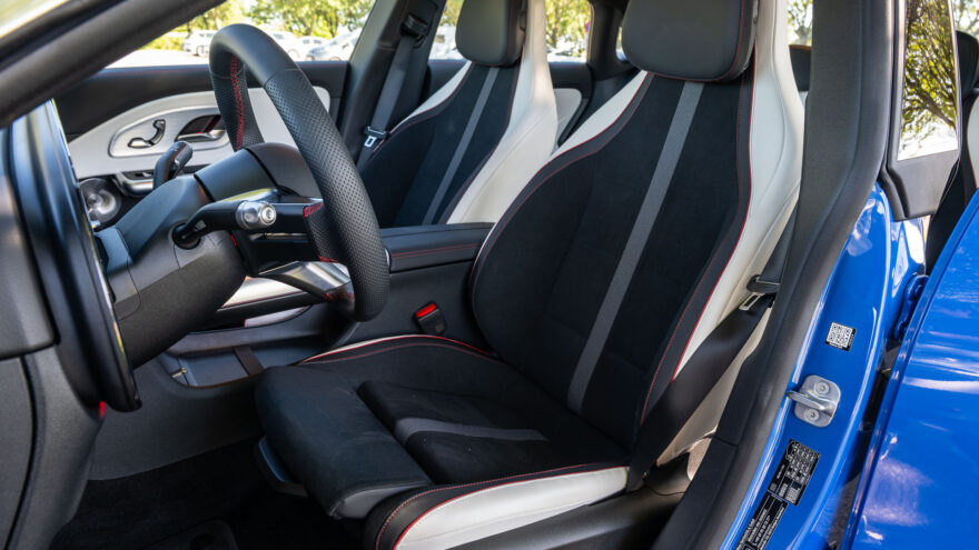 Mercedes-Benz CLA 250+ sähköauto MMA
