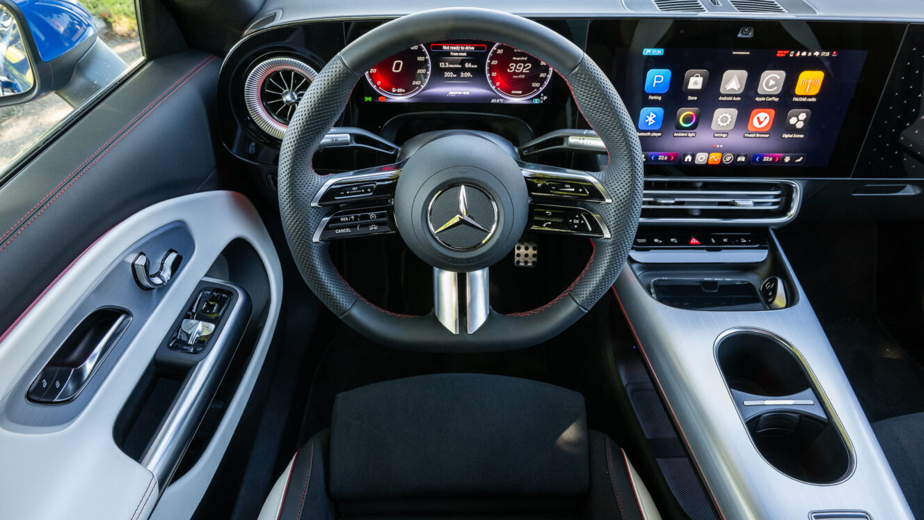 Mercedes-Benz CLA 250+ sähköauto MMA