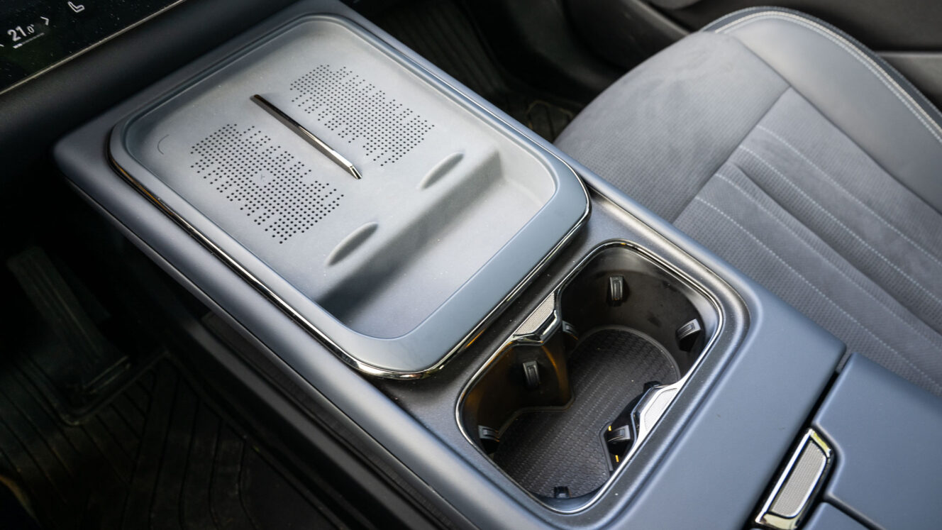 Voyah Courage AWD sähköauto