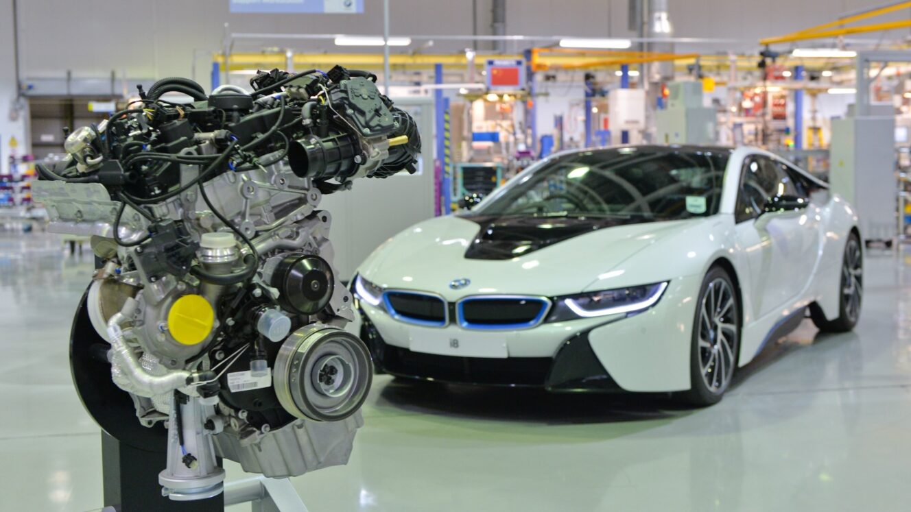 viimeiset käynnistykset BMW i8 B38 kolmisylinterinen kolmesylinterinen kolmoskone rivi