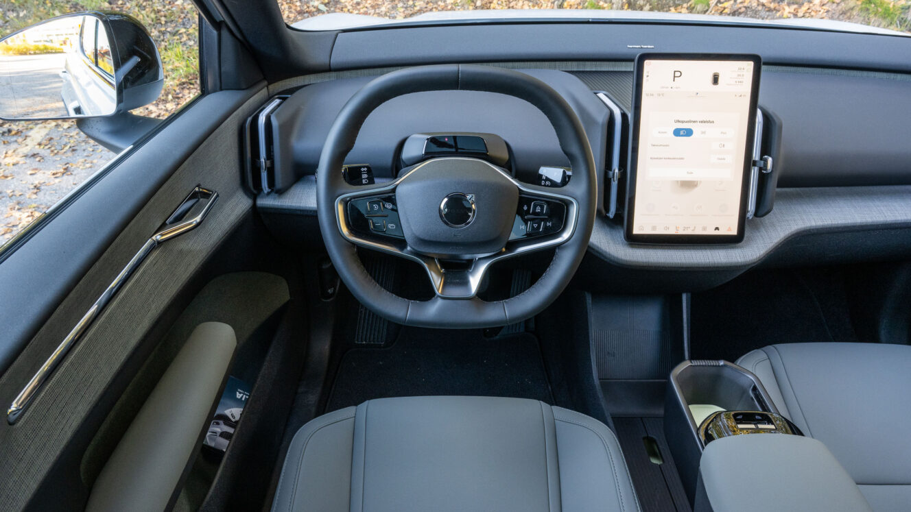 Volvo EX30 Cross Country Twin Ultra