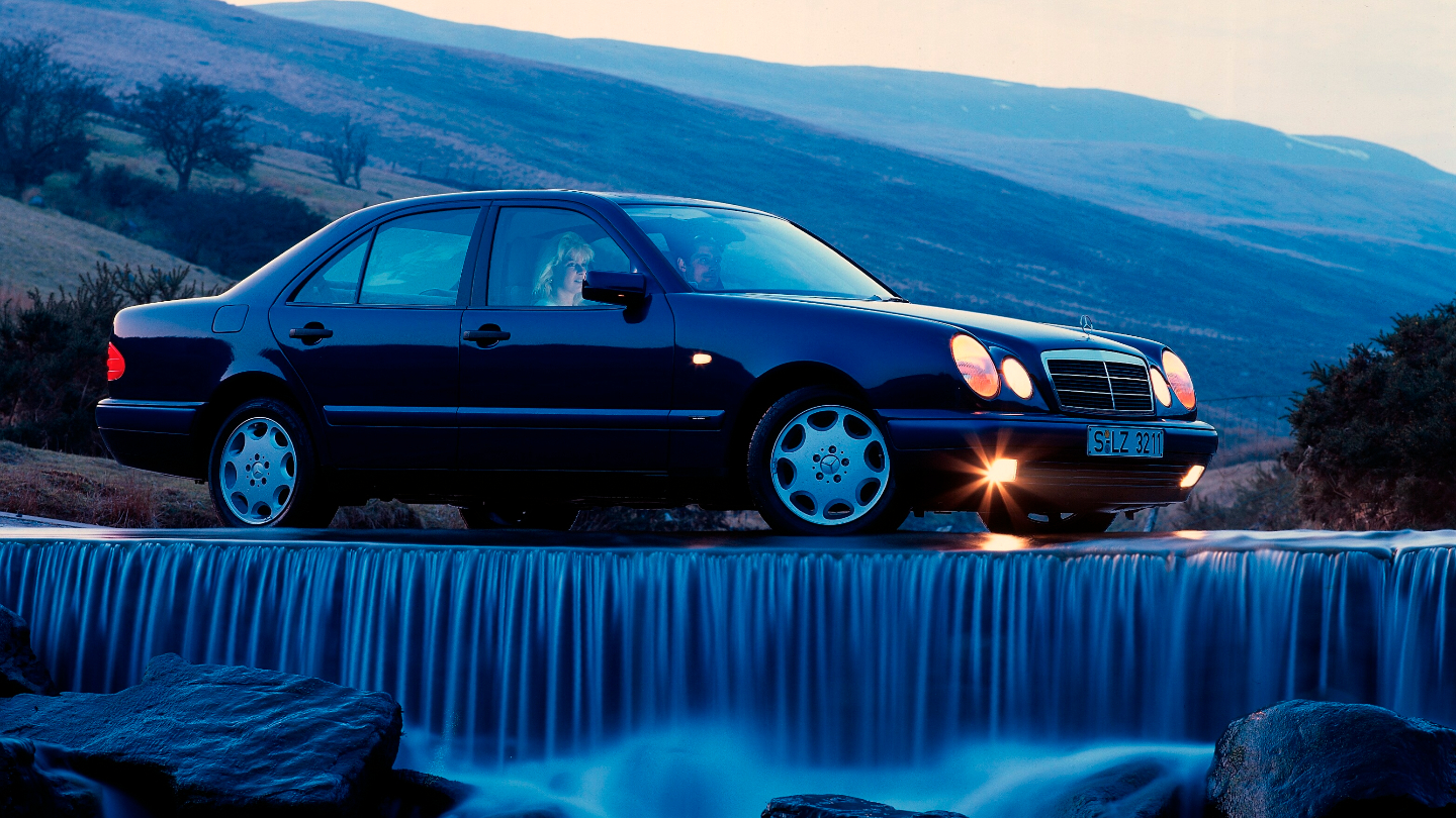 Verwunderlich Mercedes Benz W210 Fotosnull