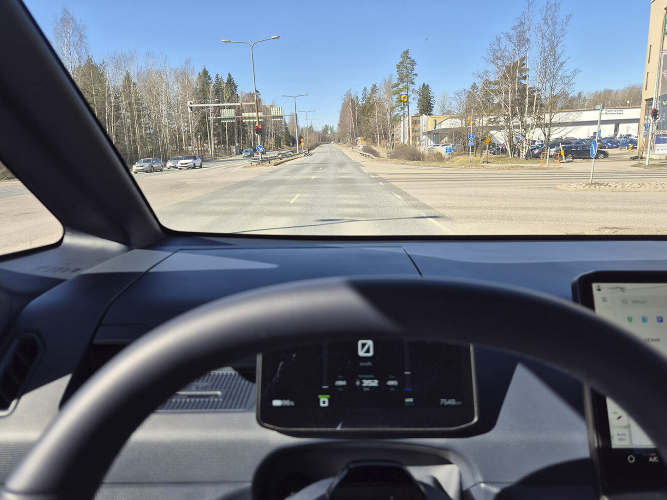 Kia PV5 ajoavustimet