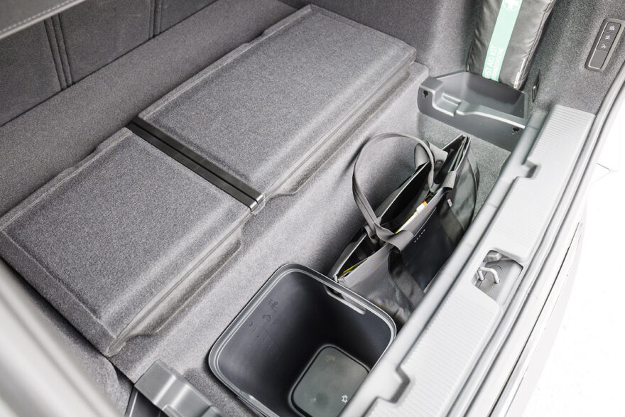 Volvo EX60