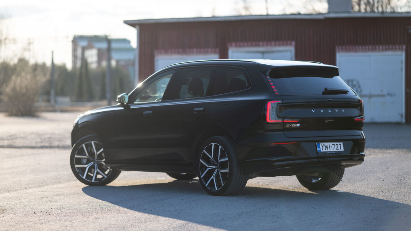 Volvo EX90 Twin Performance Ultra 6-p 800 volttia MY26