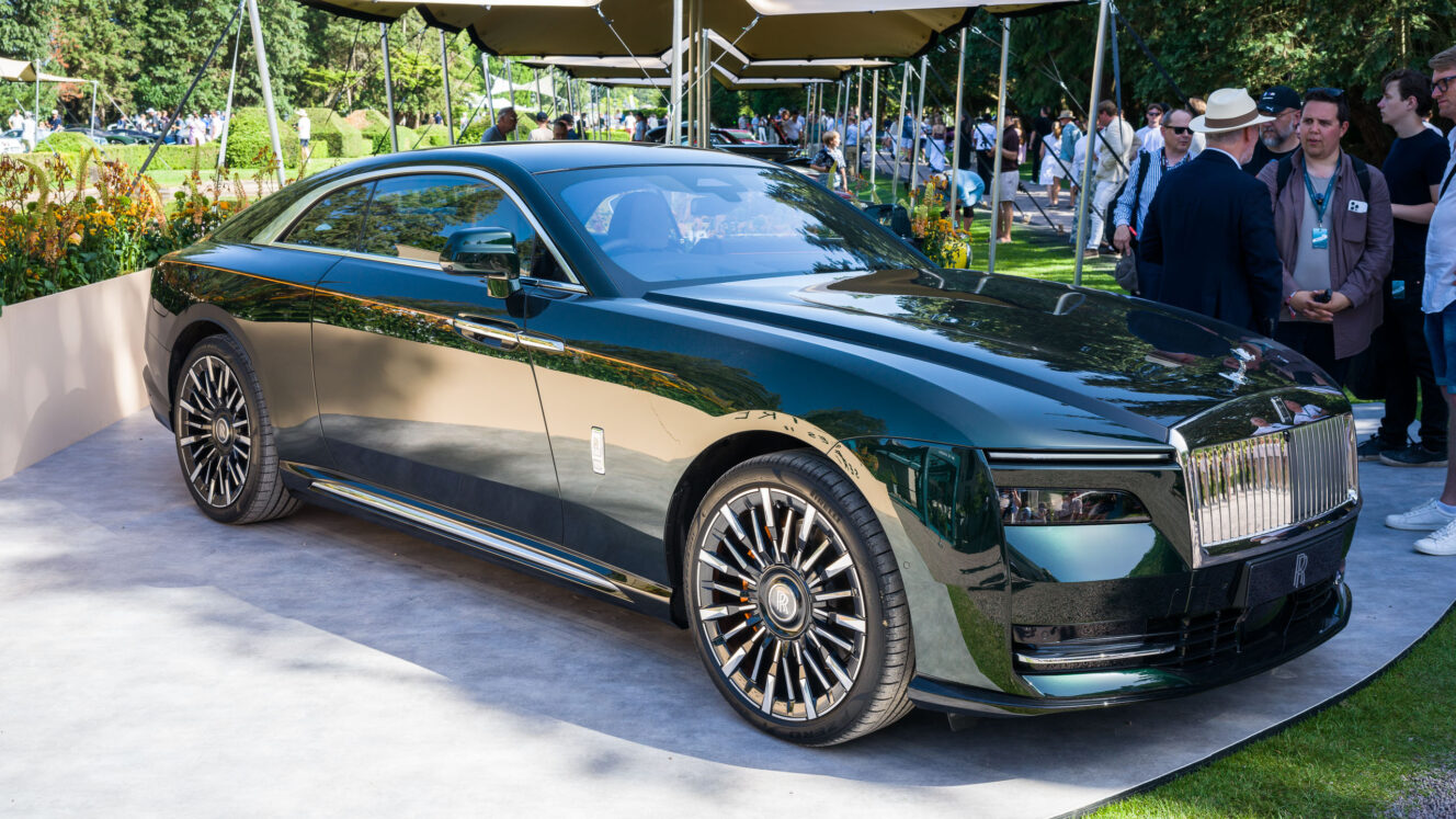 Rolls-Royce Spectre Series II facelift päivitys sähköauto