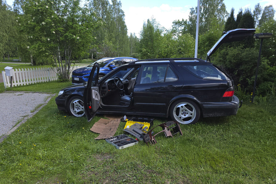 Saab korjaukset