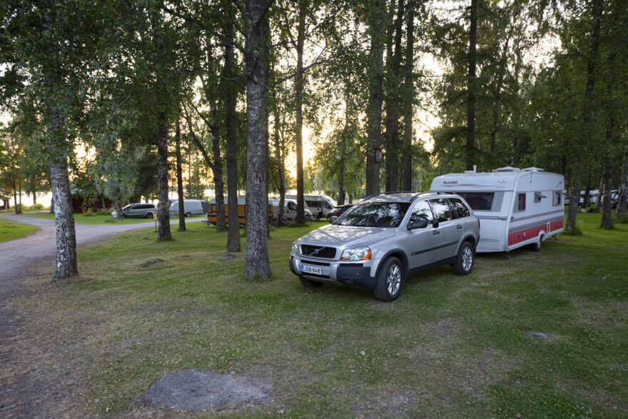 Leirintäalue Vaasa asuntovaunu