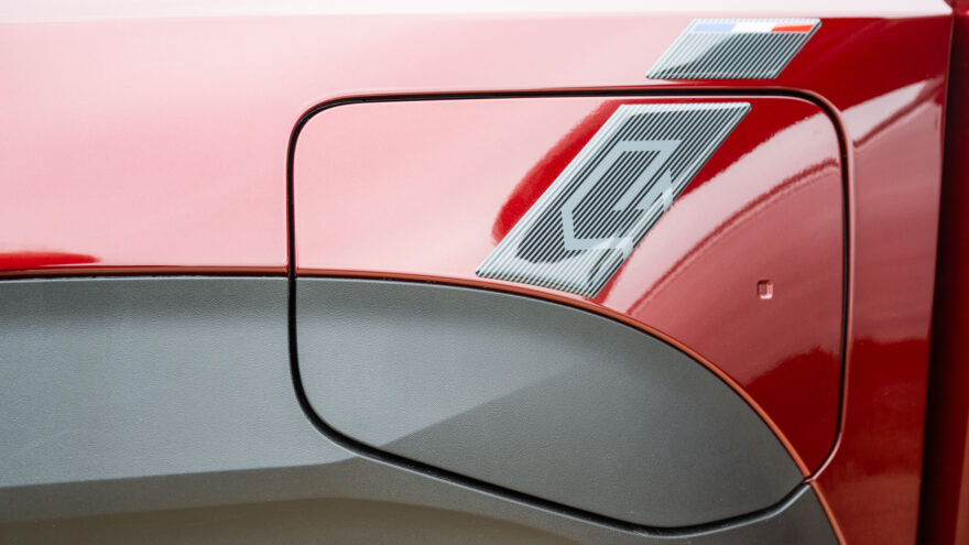 Renault 4 Plain Sud E-tech Electric avo rättikatto