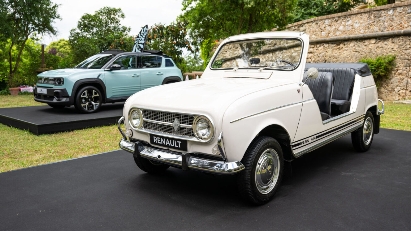 Renault 4 Plain Sud E-tech Electric avo rättikatto
