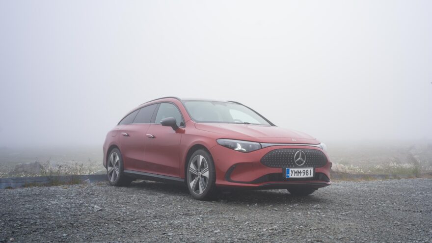 Mercedes-Benz CLA Shooting Brake käyttötesti sähköauto