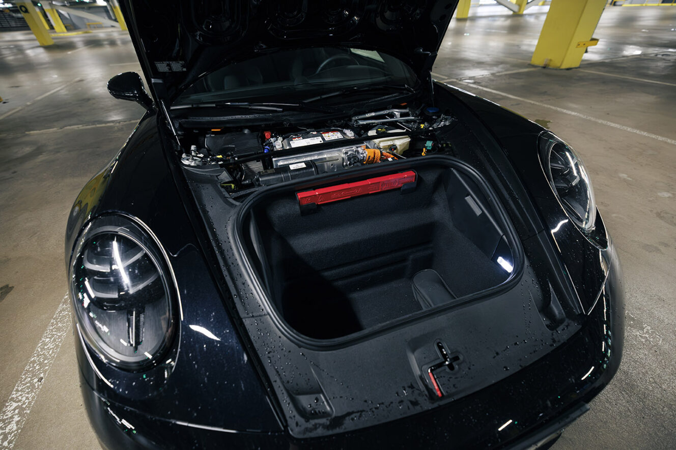 Porsche 911 Carrera 4 GTS