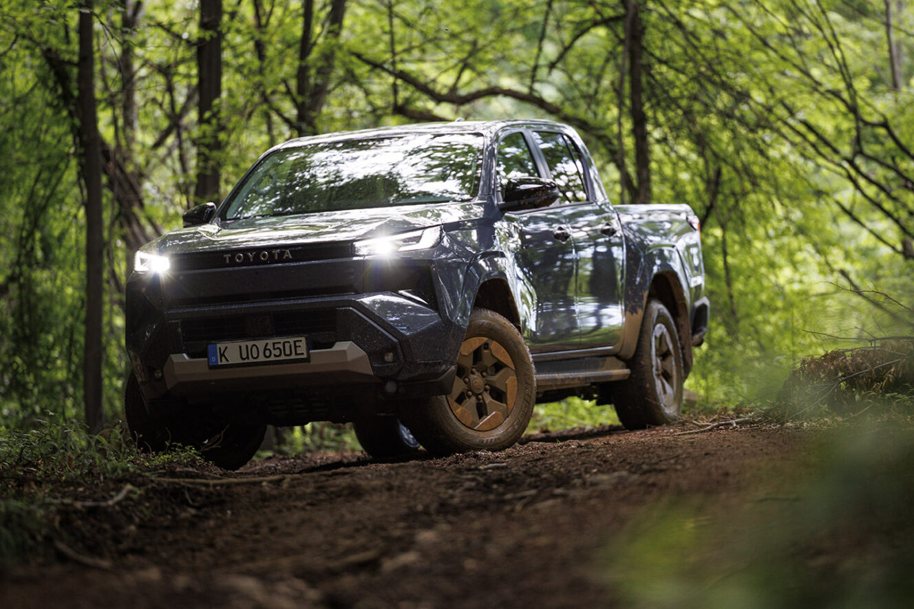 Toyota Hilux BEV