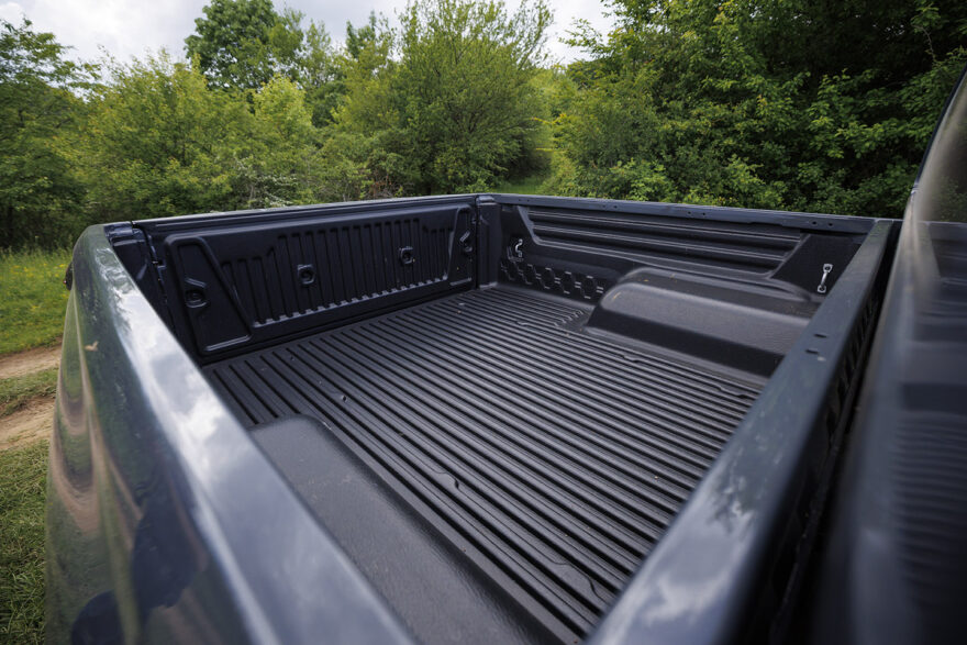 Toyota Hilux BEV