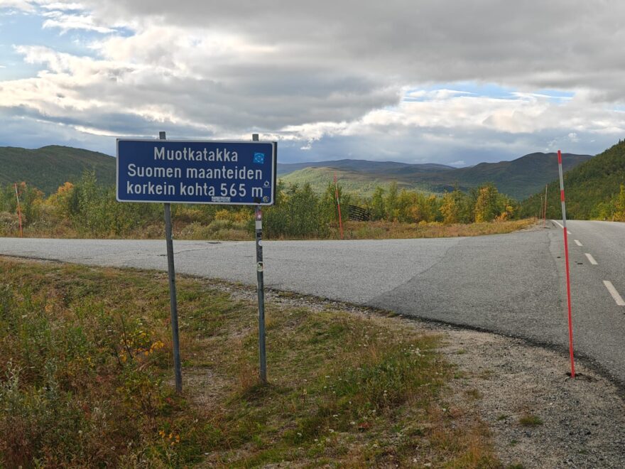 Muotkatakka Suomen maanteiden korkein kohta