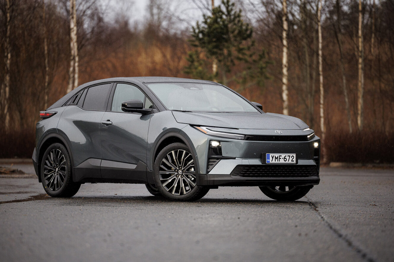 Toyota C-HR+