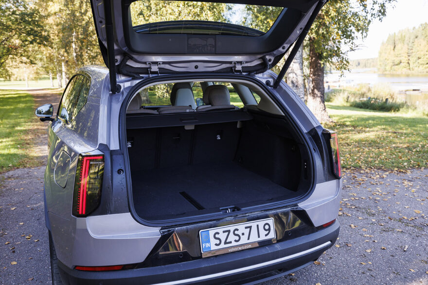 Volvo EX60