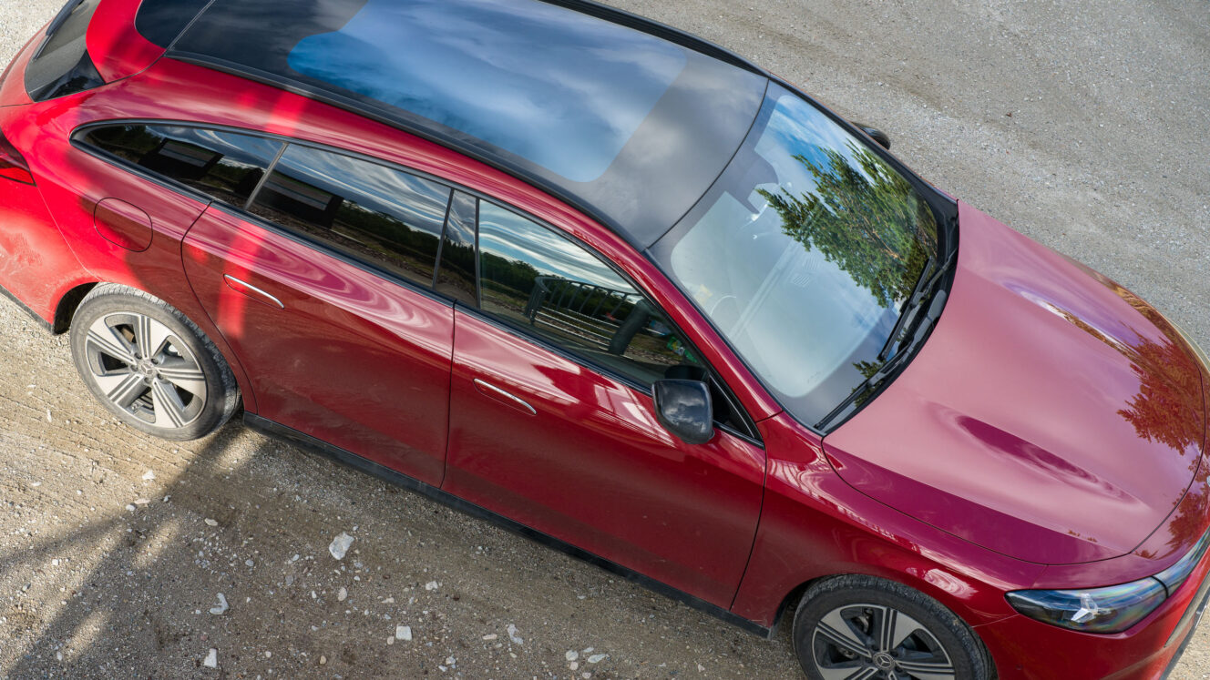 Mercedes-Benz CLA Shooting Brake käyttötesti karmiton ikkuna