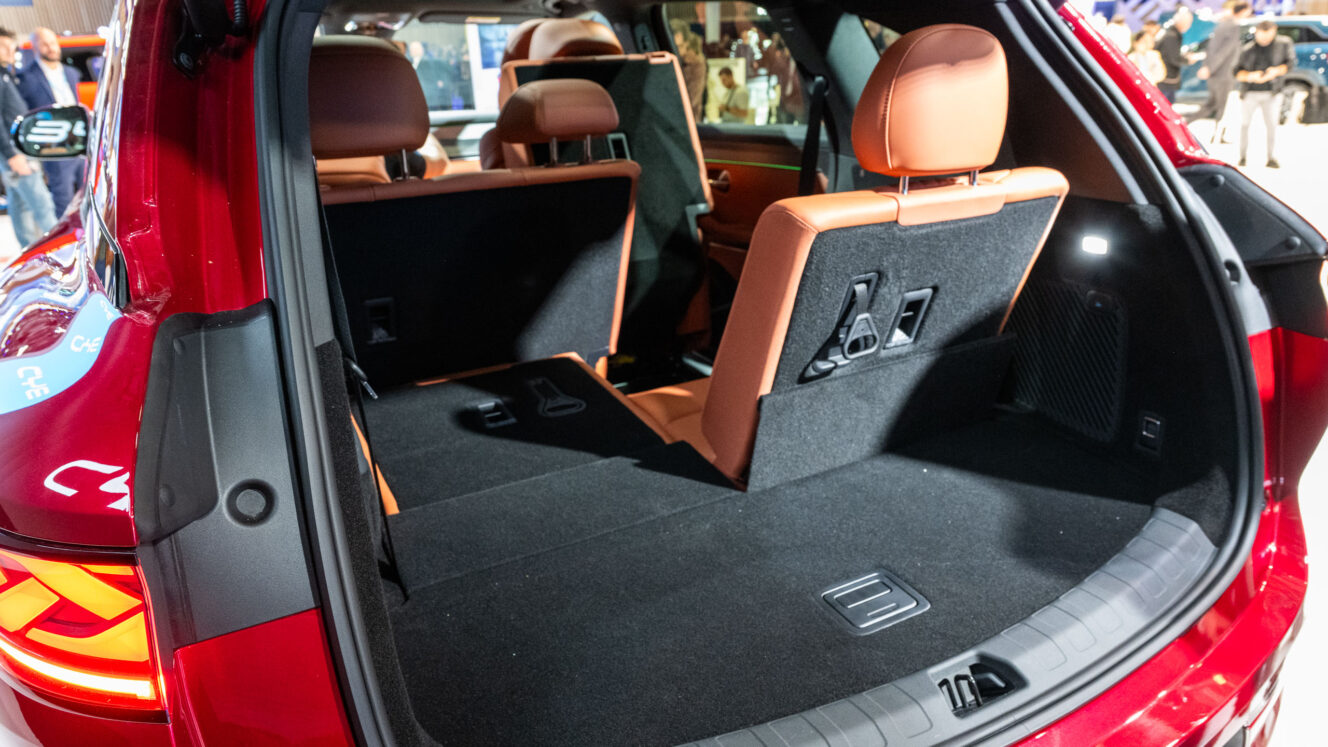 BYD Atto 8